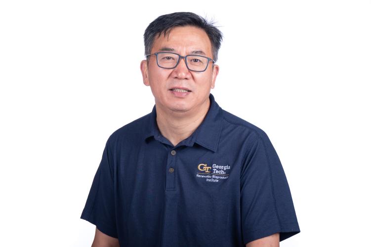 Headshot of John Xu
