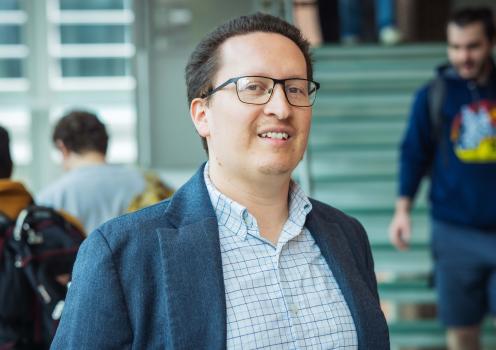 SCI faculty member Pedro Guillermo Feijóo-García