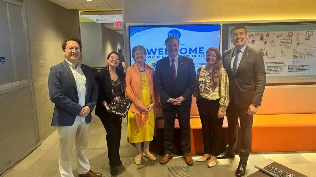 SCI faculty member Pedro Guillermo Feijóo-García was selected by Fulbright Colombia to moderate the closing panel of the Fulbright Reimagined Summit on AI. 