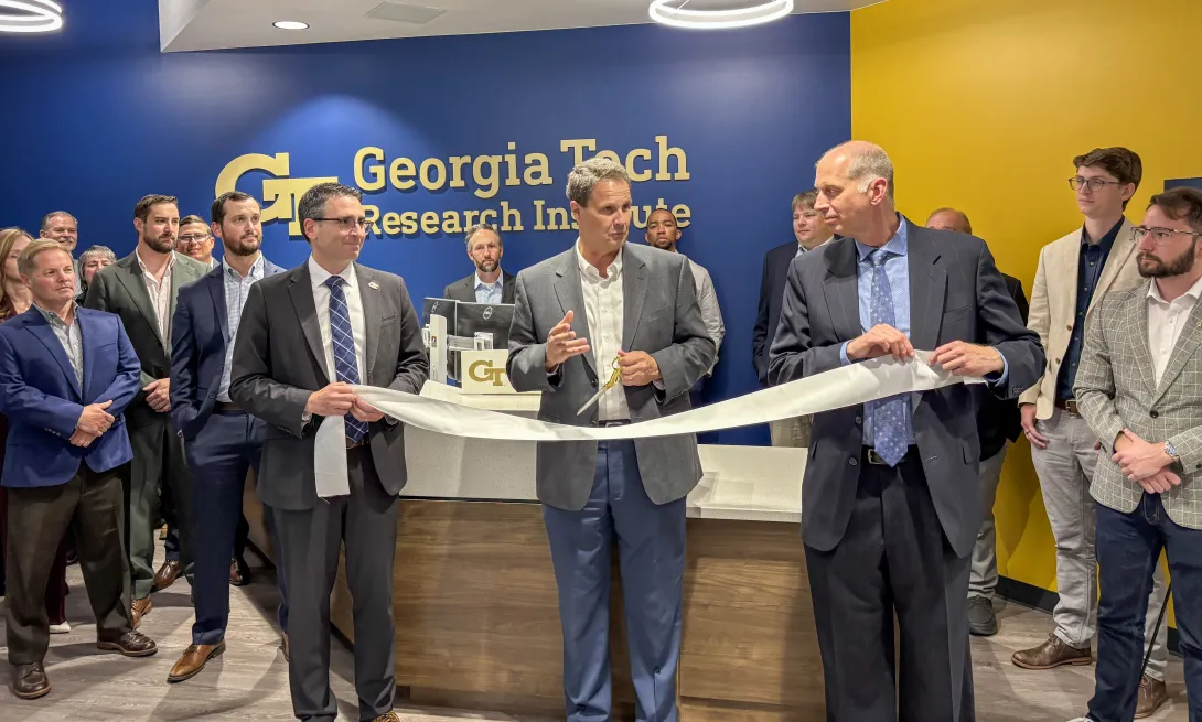 Congressman cuts ribbon for GTRI facility